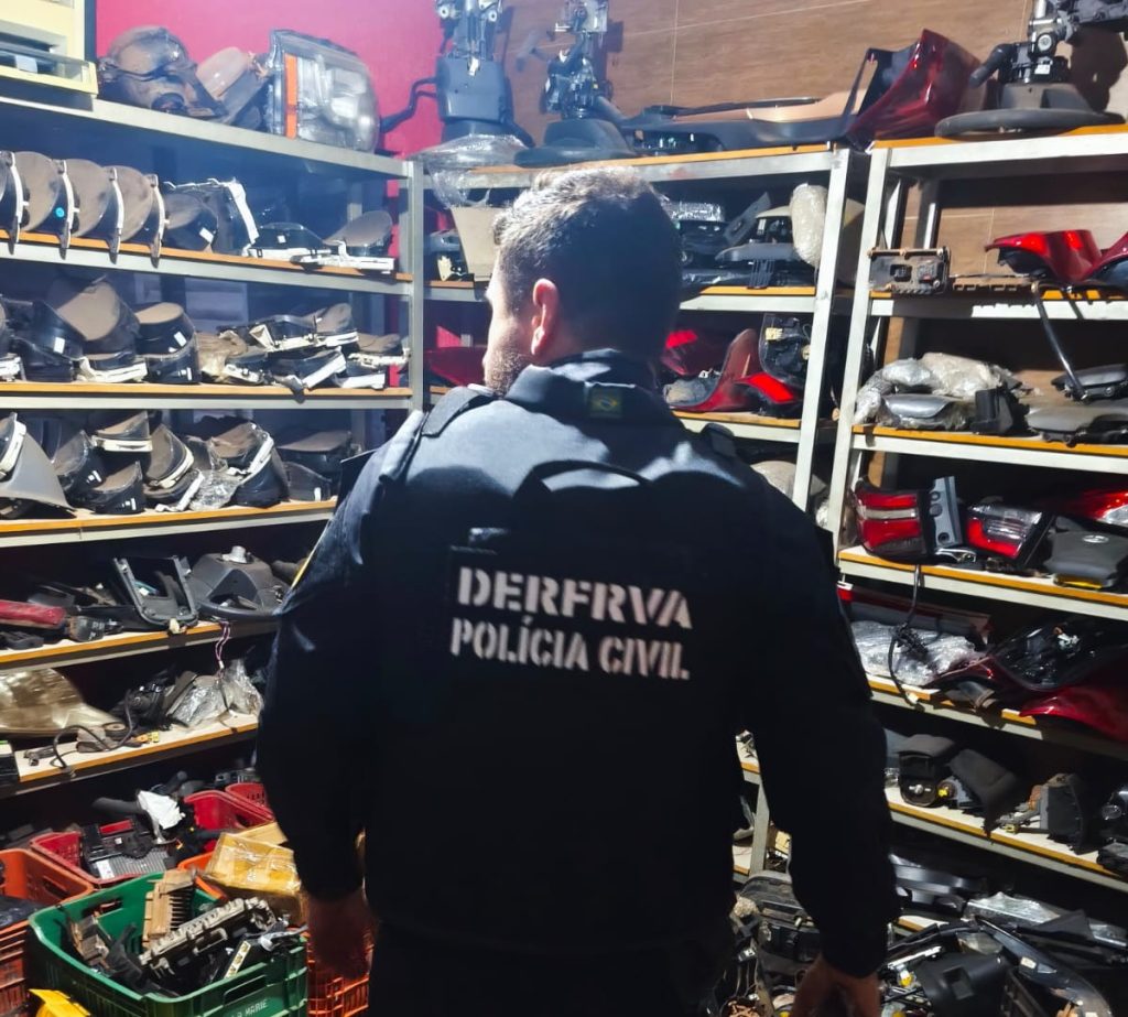 Polícia atua contra receptação, adulteração de veículos e lavagem de dinheiro