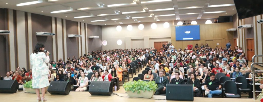 Professores em estágio probatório passam por avaliação de desempenho