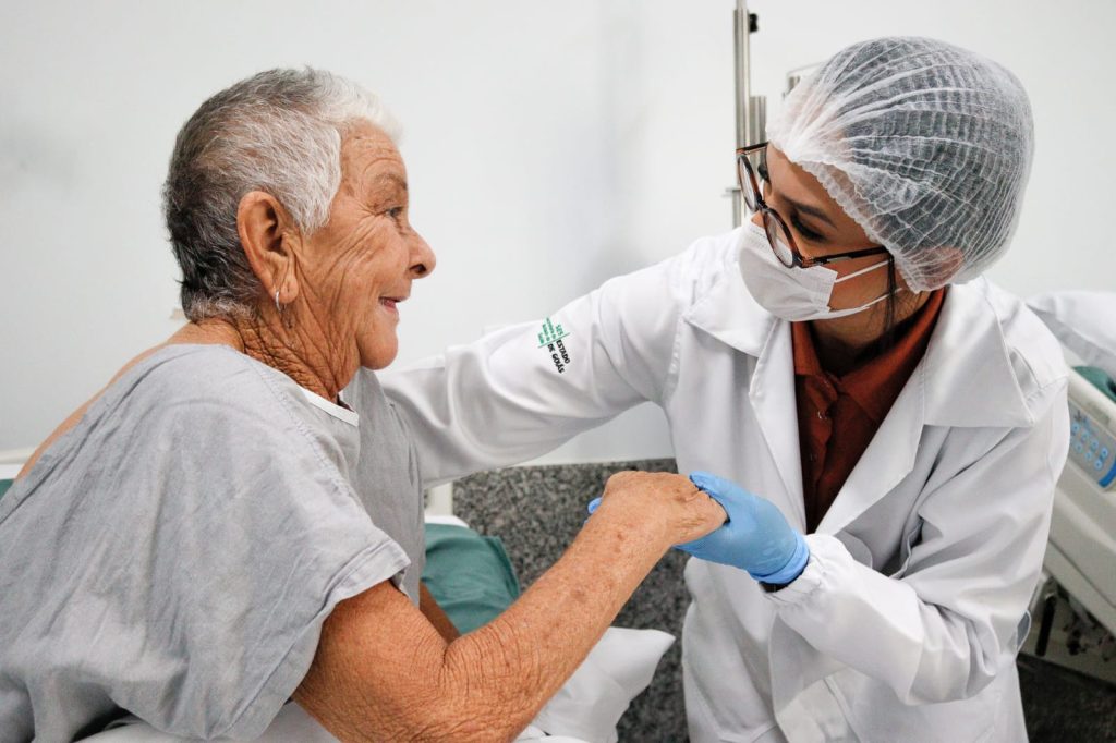 Enfermagem acompanha de perto cada conquista dos pacientes no Crer