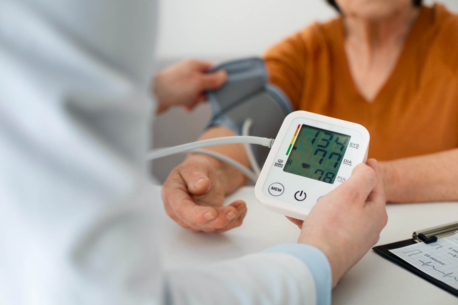Hetrin alerta para prevenção e controle da hipertensão arterial