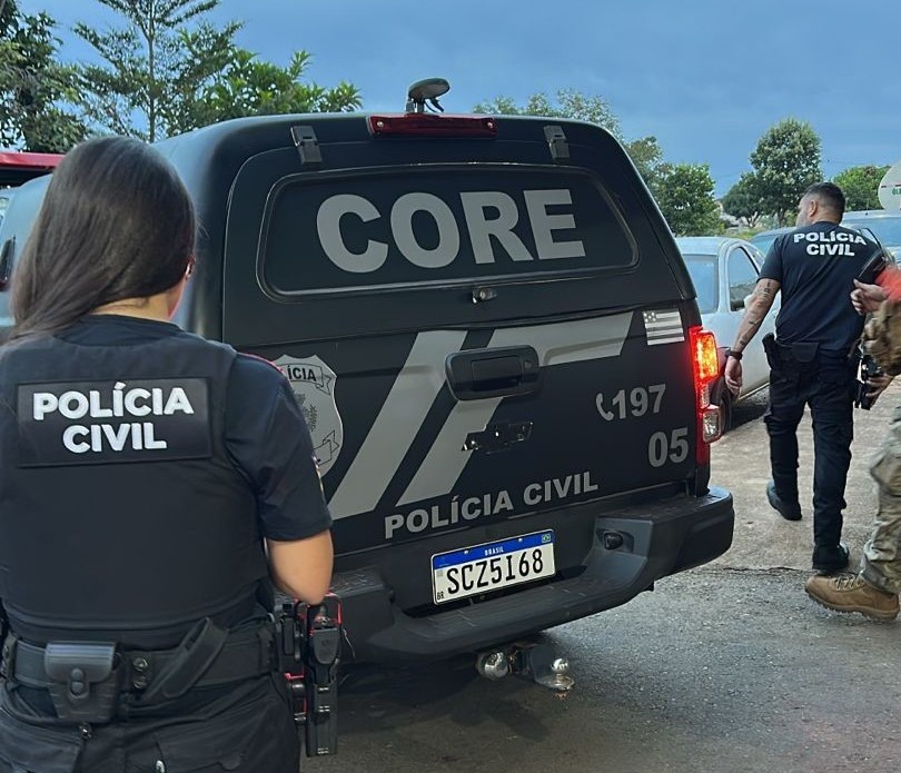 Polícia cumpre 14 mandados por tráfico de drogas em Goiânia