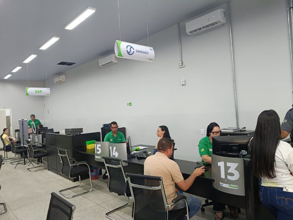 Interior do Vapt Vupt Minaçu