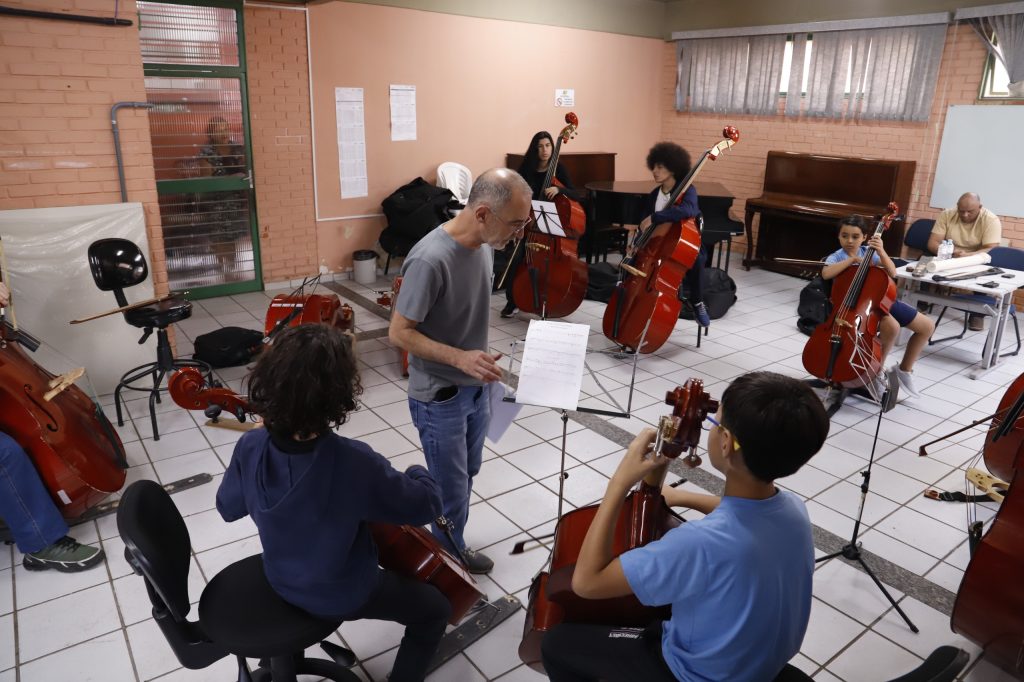 Aula de música nas Escolas do Futuro