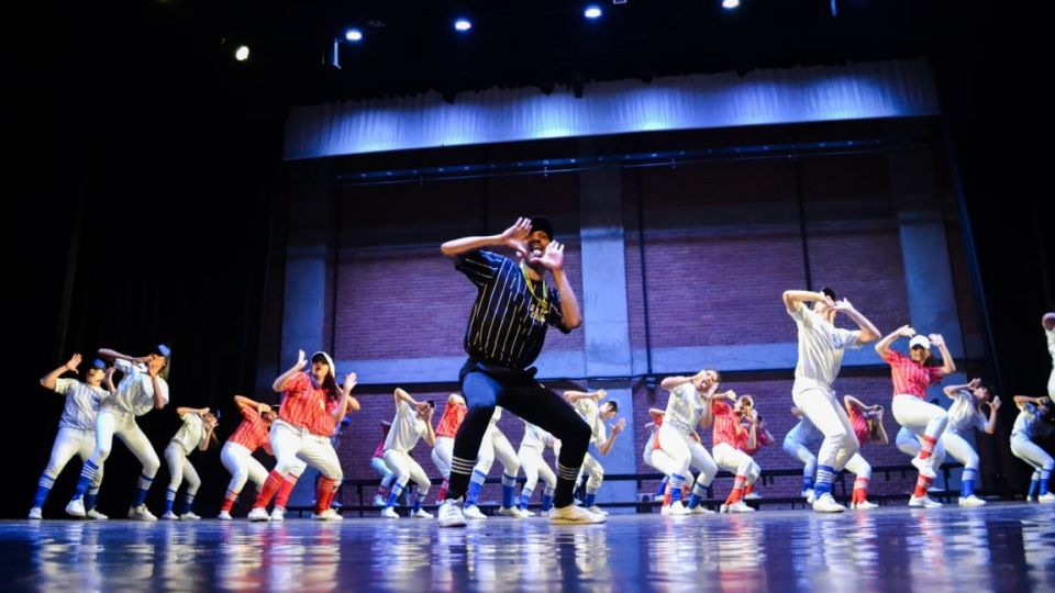 Danças urbanas no Teatro Goiânia