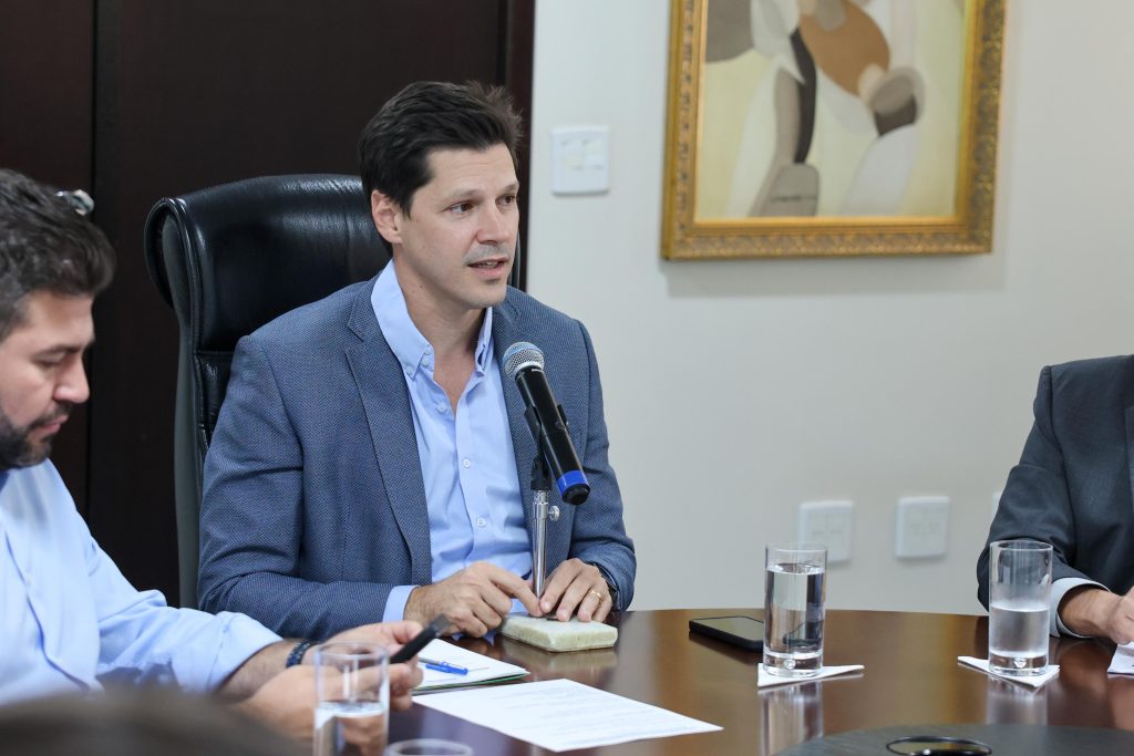 Daniel Vilela na reunião de redução do ICMS do feijão