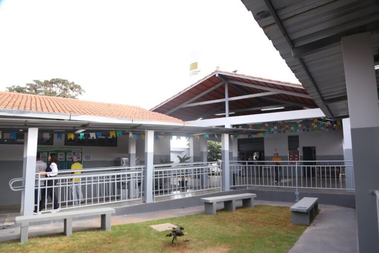 Escola Estadual Jardim Dom Bosco ganha nova sede em Aparecida