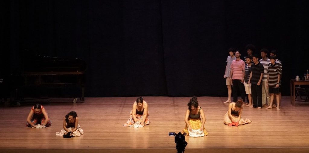 Gota d’Água ganha montagem com alunos de Teatro do Basileu França