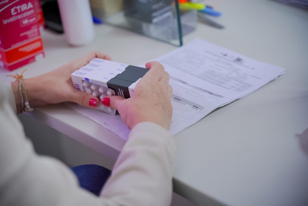 Medicação de alto custo no Cmac Juarez Barbosa