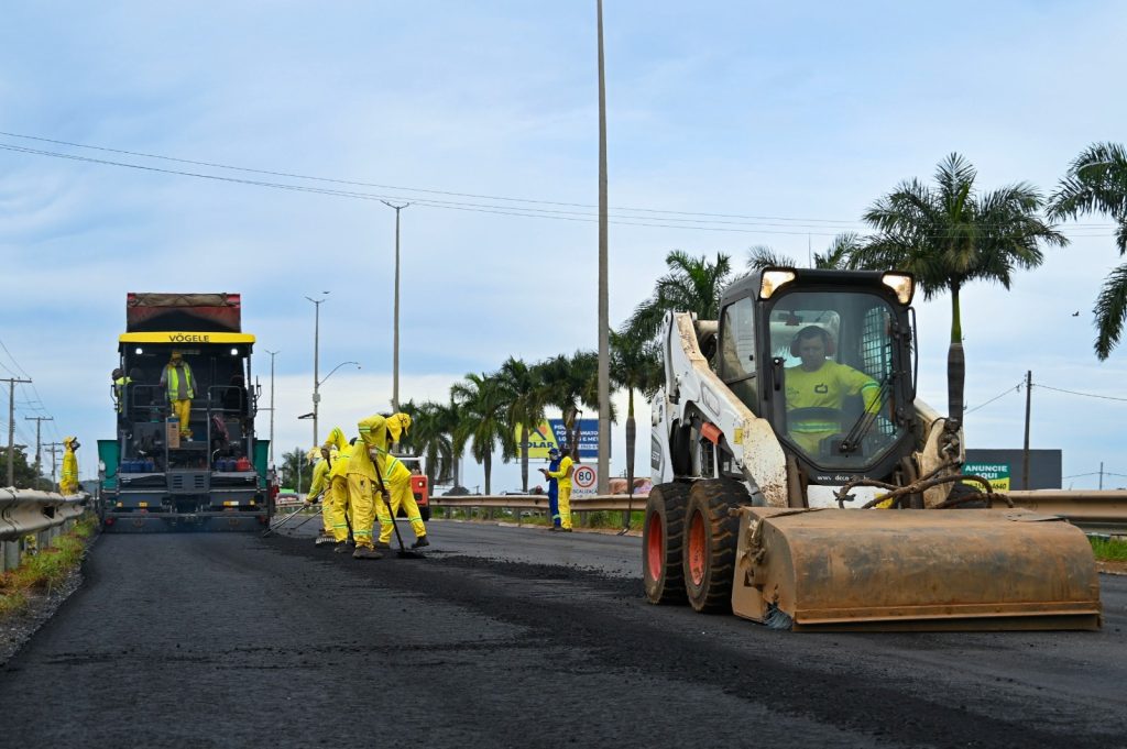Obras na GO-060