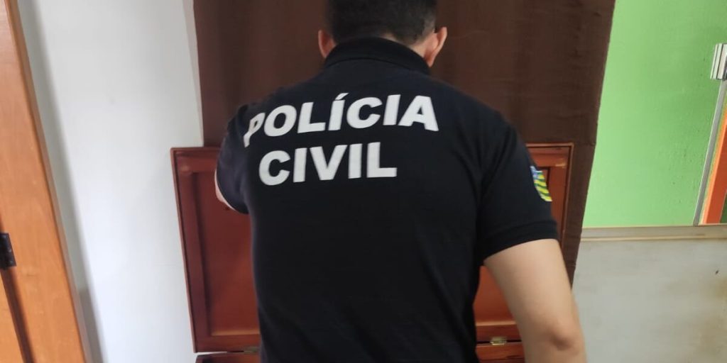 PC prende enfermeira por golpe do pix em hospital
