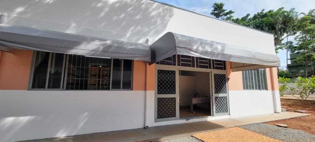 Arquivo Histórico Estadual de Goiás debate memória e democracia na 10ª Semana Nacional de Arquivos - Fachado externa do Arquivo durante o dia