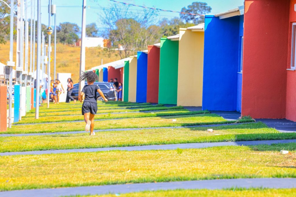 Casas a Custo Zero entregam 746 moradias em Goiás durante junho