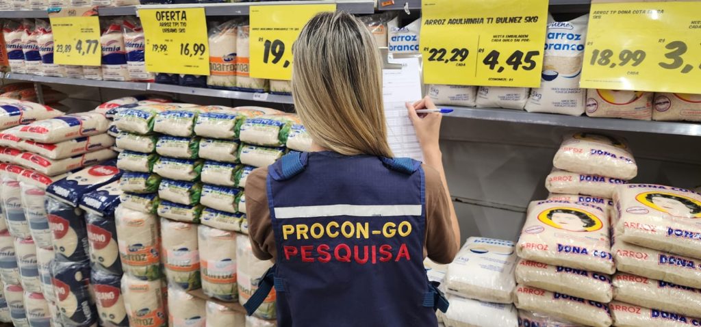 Pesquisa do Procon Goiás aponta variação de até 478% em produtos alimentícios em diferentes estabelecimentos