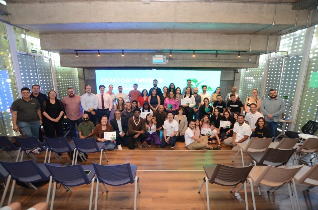 Startup de Rio Verde vence programa de inovação do Hub Goiás - Equipe da starup de Rio Verde e da Sectii