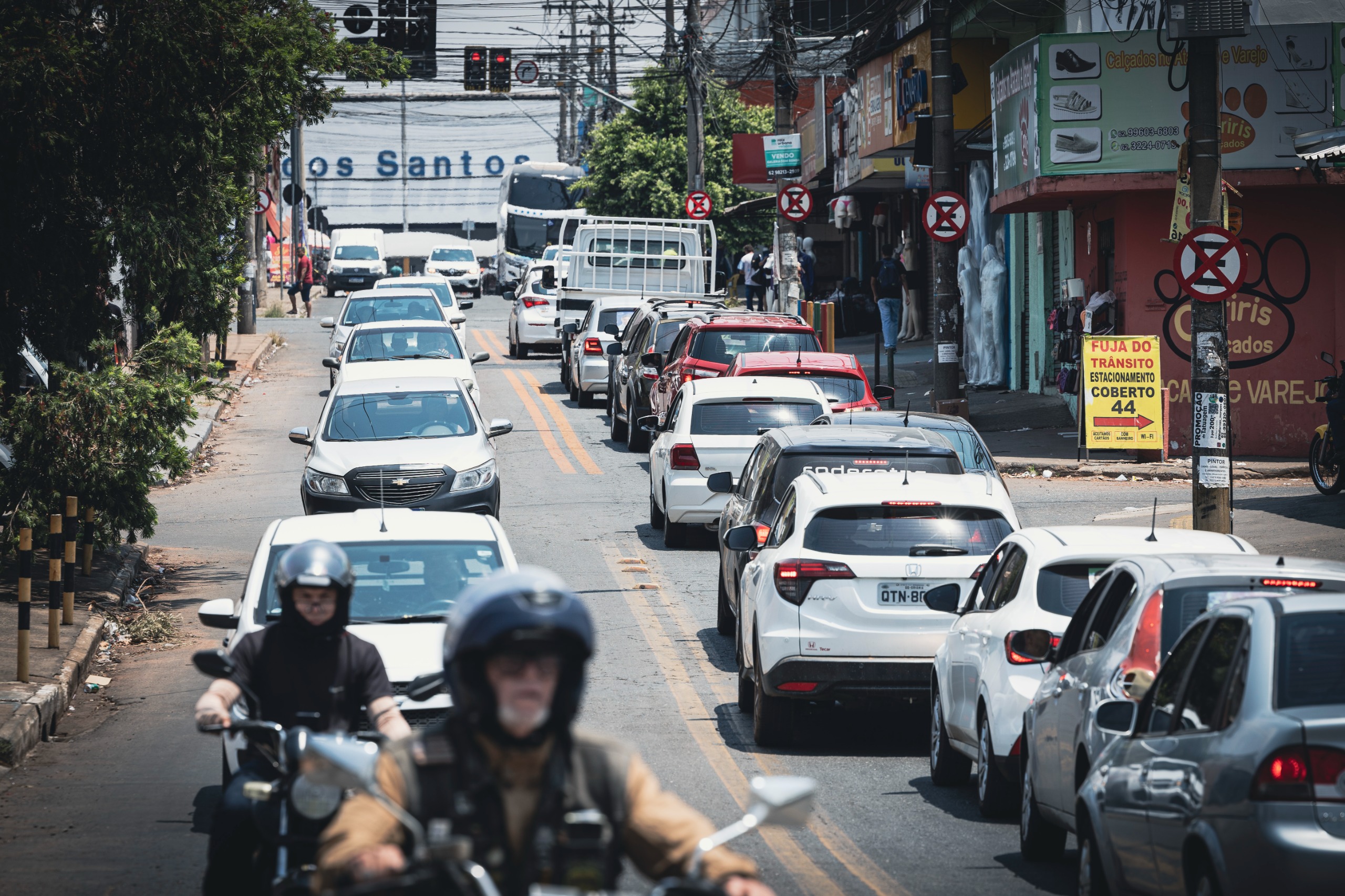 Comércio de veículos em Goiás 