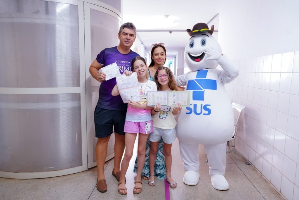 Vacinação continua em todas as salas de vacina dos municípios